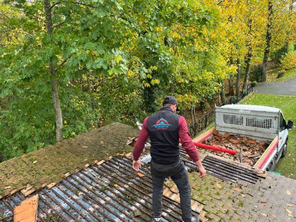 Inspection de toiture en vue de connaître son état : M PAUMARD Stanley dans les Yvelines